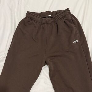 ALO Yoga women accolade Chocolate straight leg sweat pants